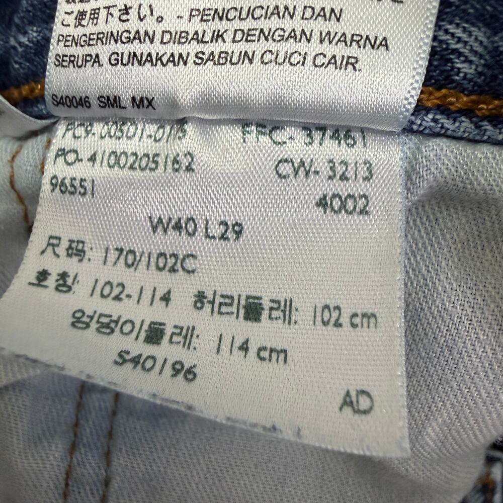Levis 501 Jeans Men's 40x29 Blue Denim Faded Straight Leg Button Fly Distressed - Picture 3 of 11